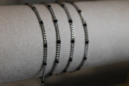 Black Enamel PVD Stainless Steel Curb Chain in Silver