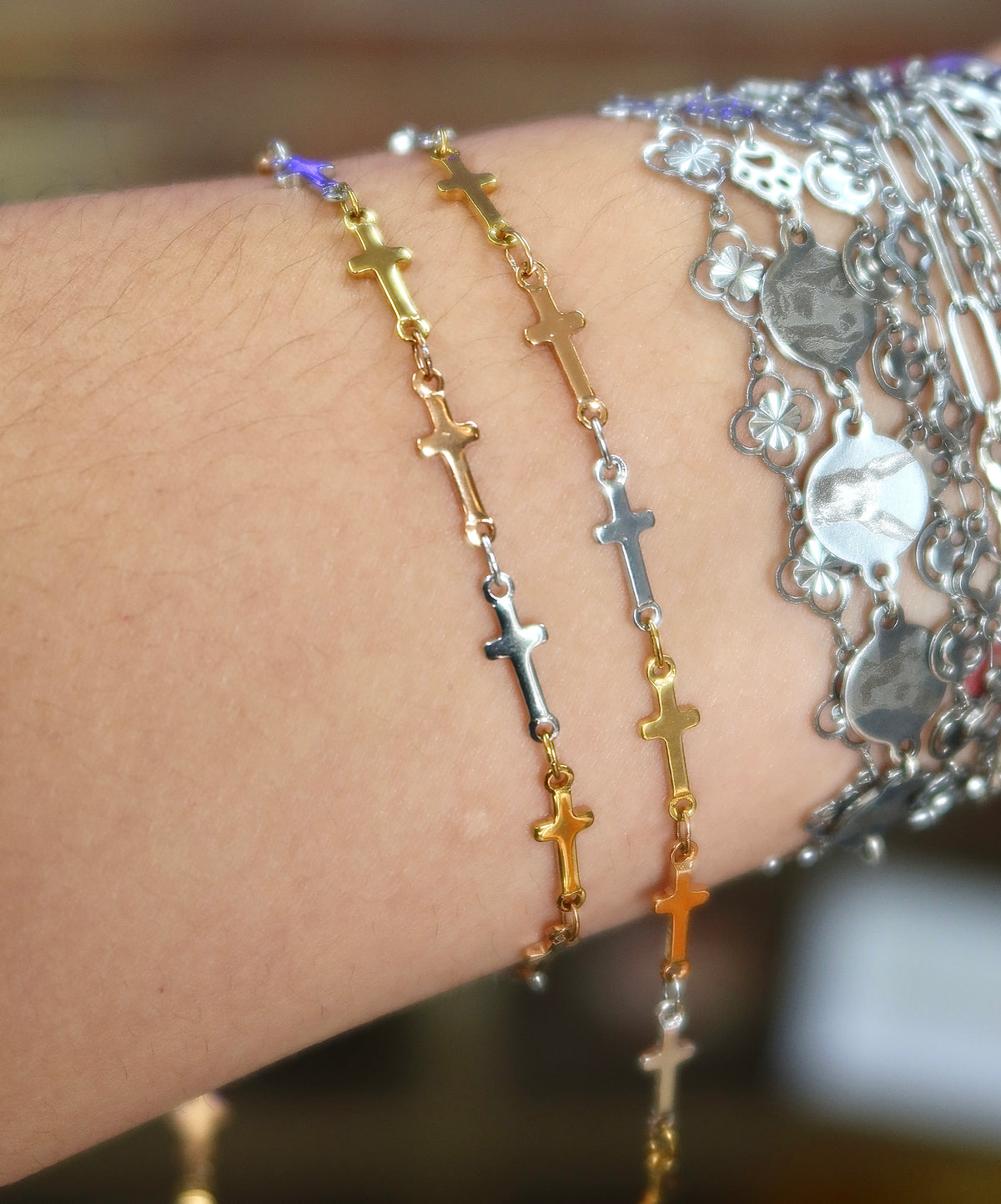 18K PVD Tri Color Cross Chain