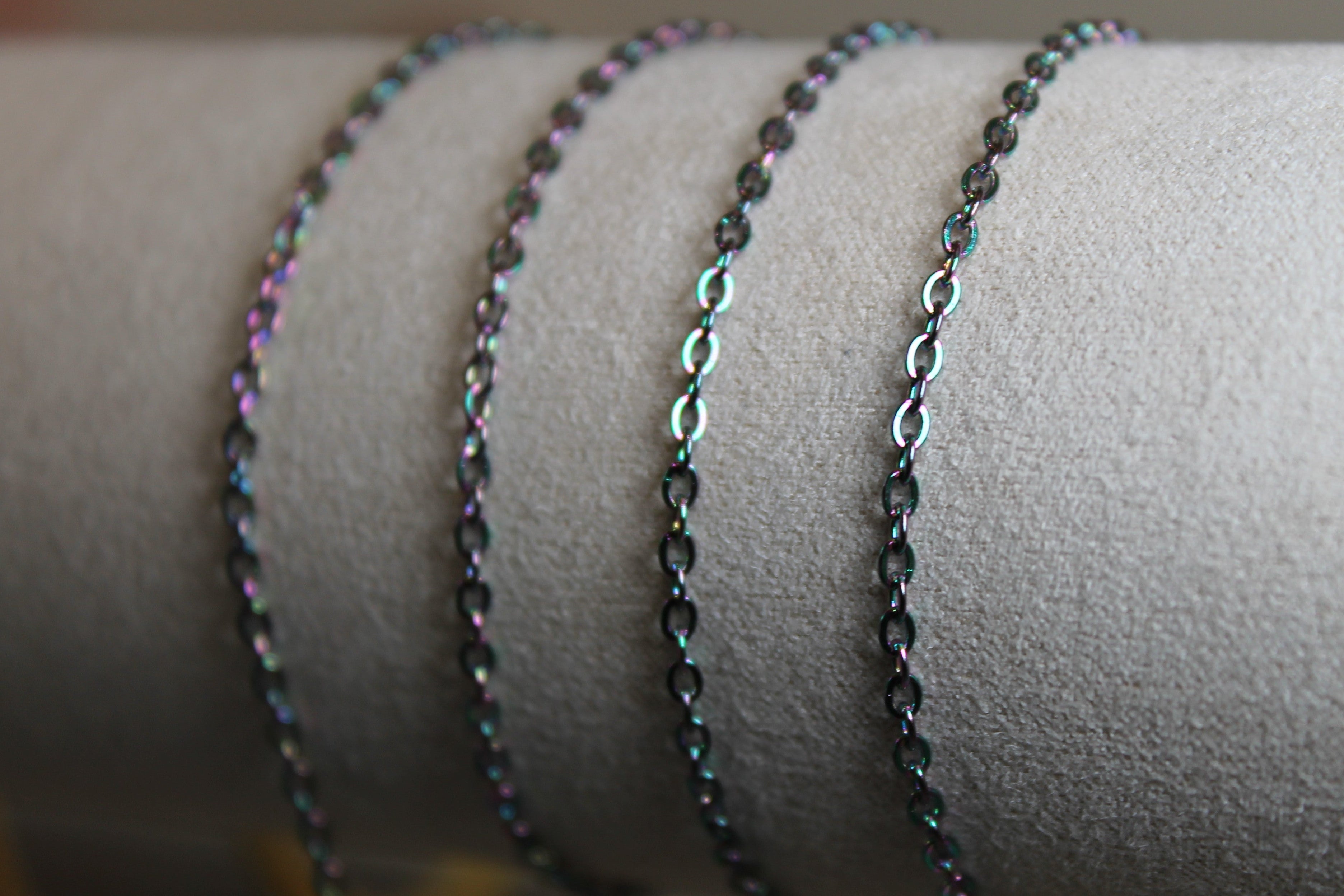 Rainbow Iridescent PVD Stainless Steel Cable Chain
