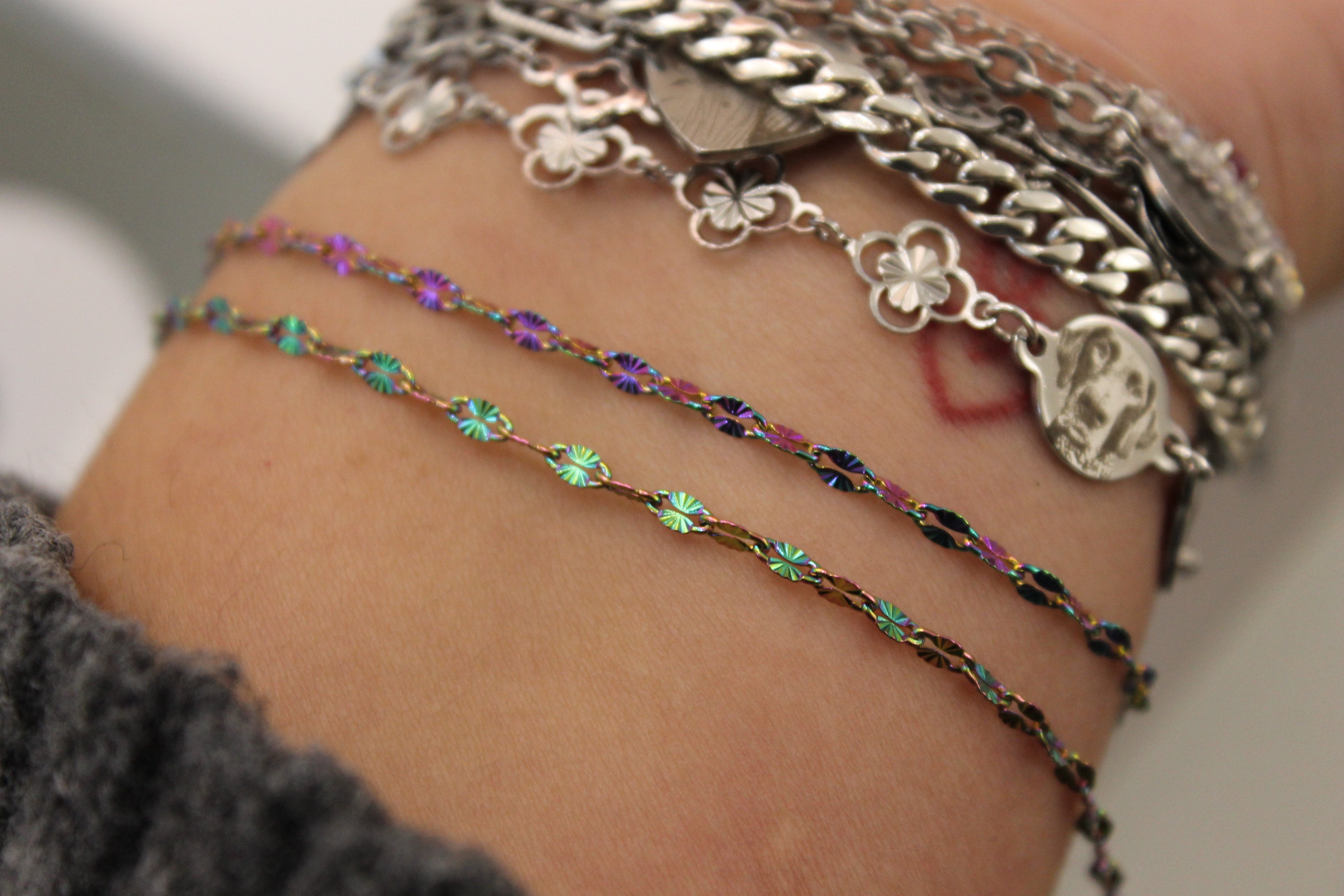 Rainbow Iridescent PVD Stainless Steel Starburst Chain
